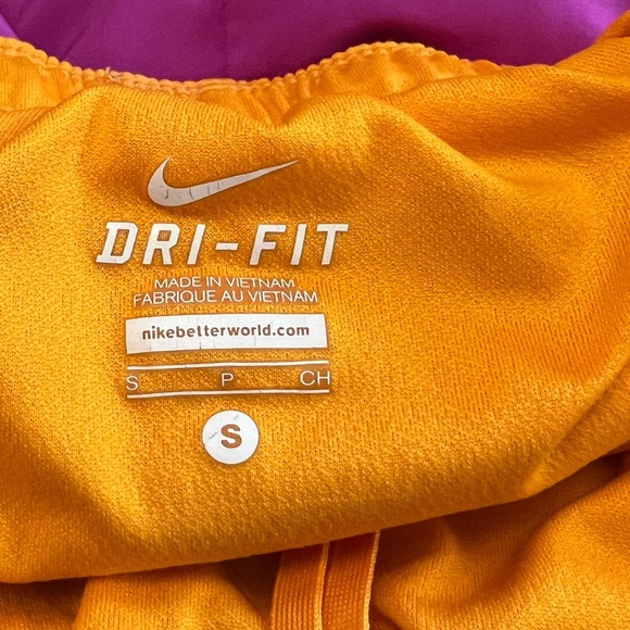 Nike Athletic Shorts and Nike No Show Socks Bundle Small - Picture 14 of 16